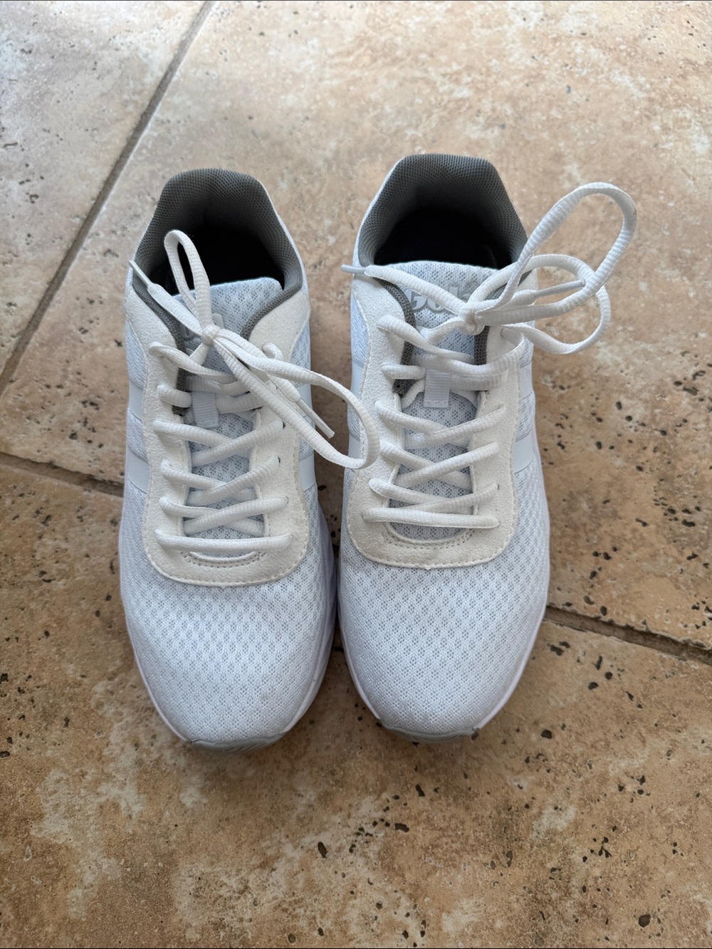 Gola women’s size 7 white Mesh Sneakers with grey Accents